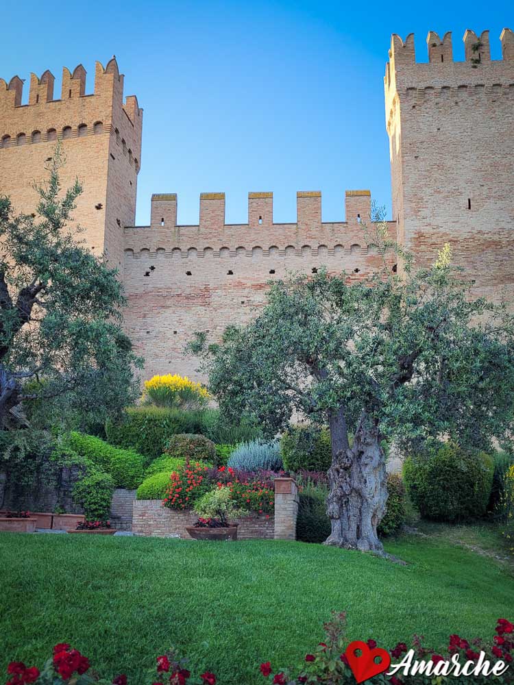 passeggiata fuori dalle mura