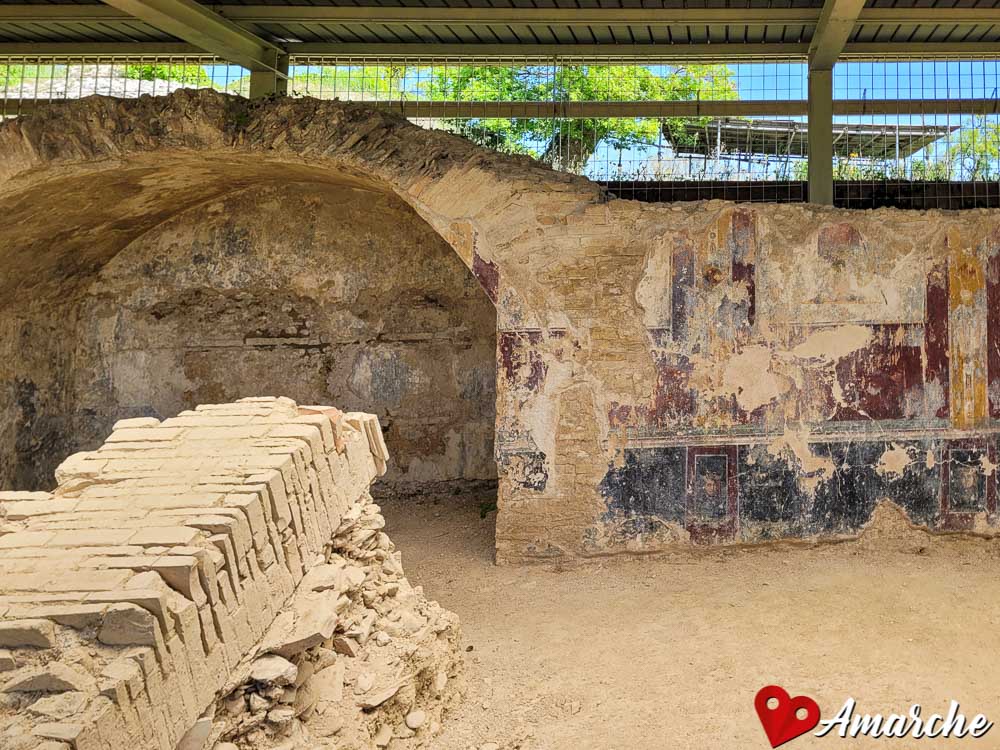 Urbisaglia tempio - criptoportico