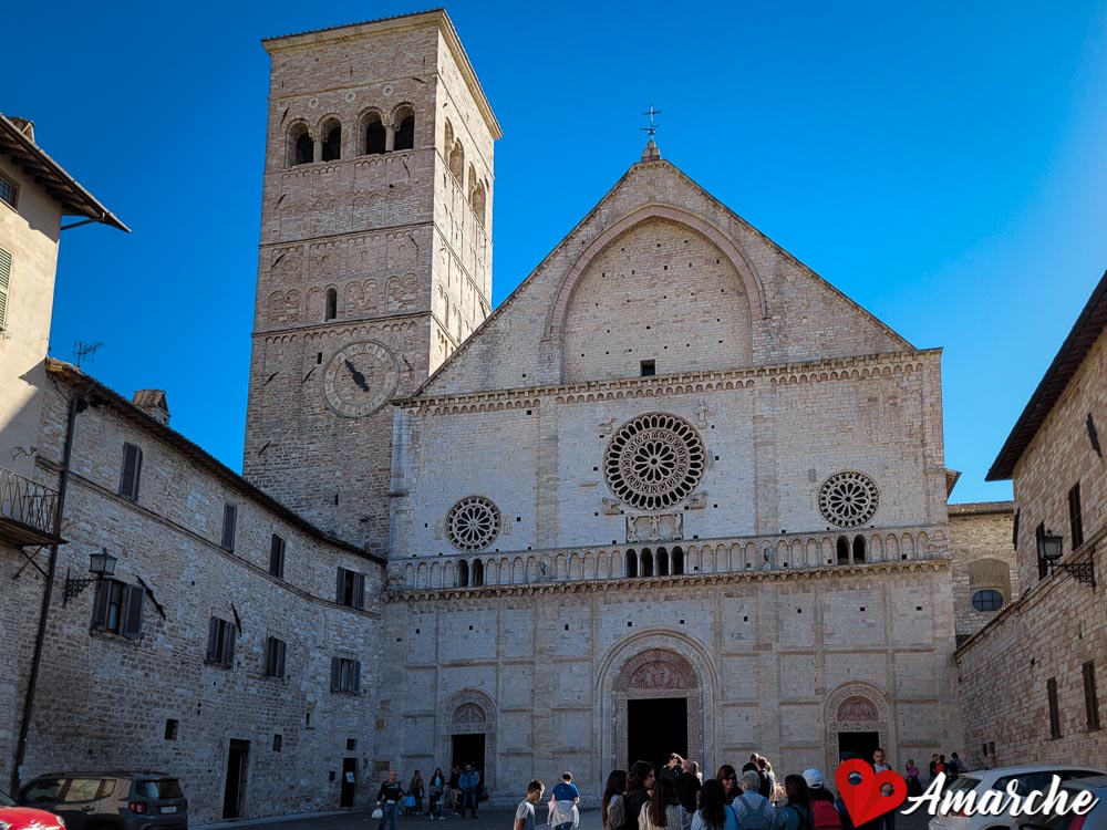  Cattedrale di San Rufino 